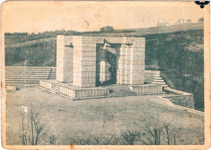 Góra Świętej Anny - 1950, Pomnik na Górze Św. Anny_Obraz 108.jpg